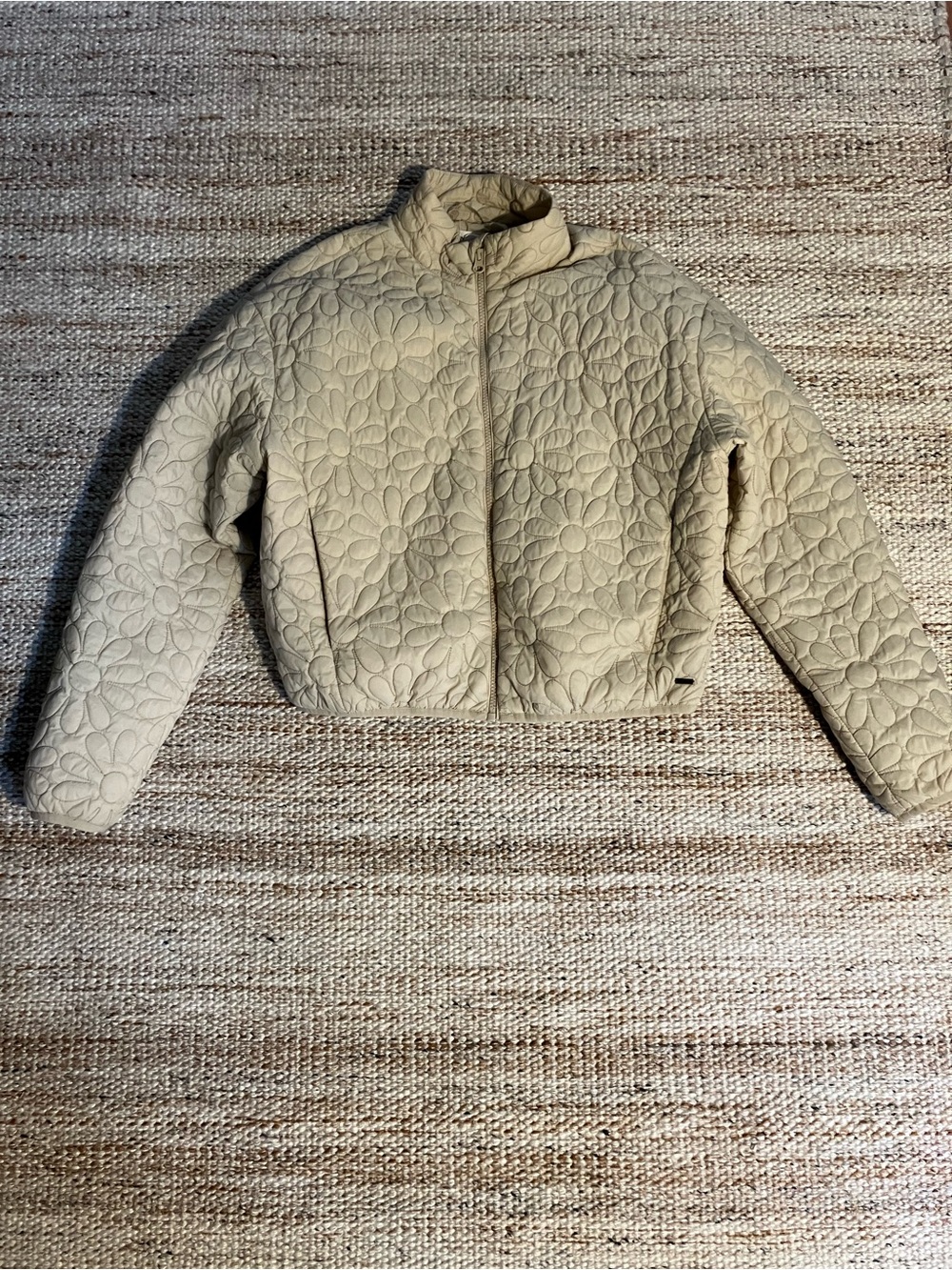 O'Neill Quilted Floral Crop Puffer Jacket - Cream